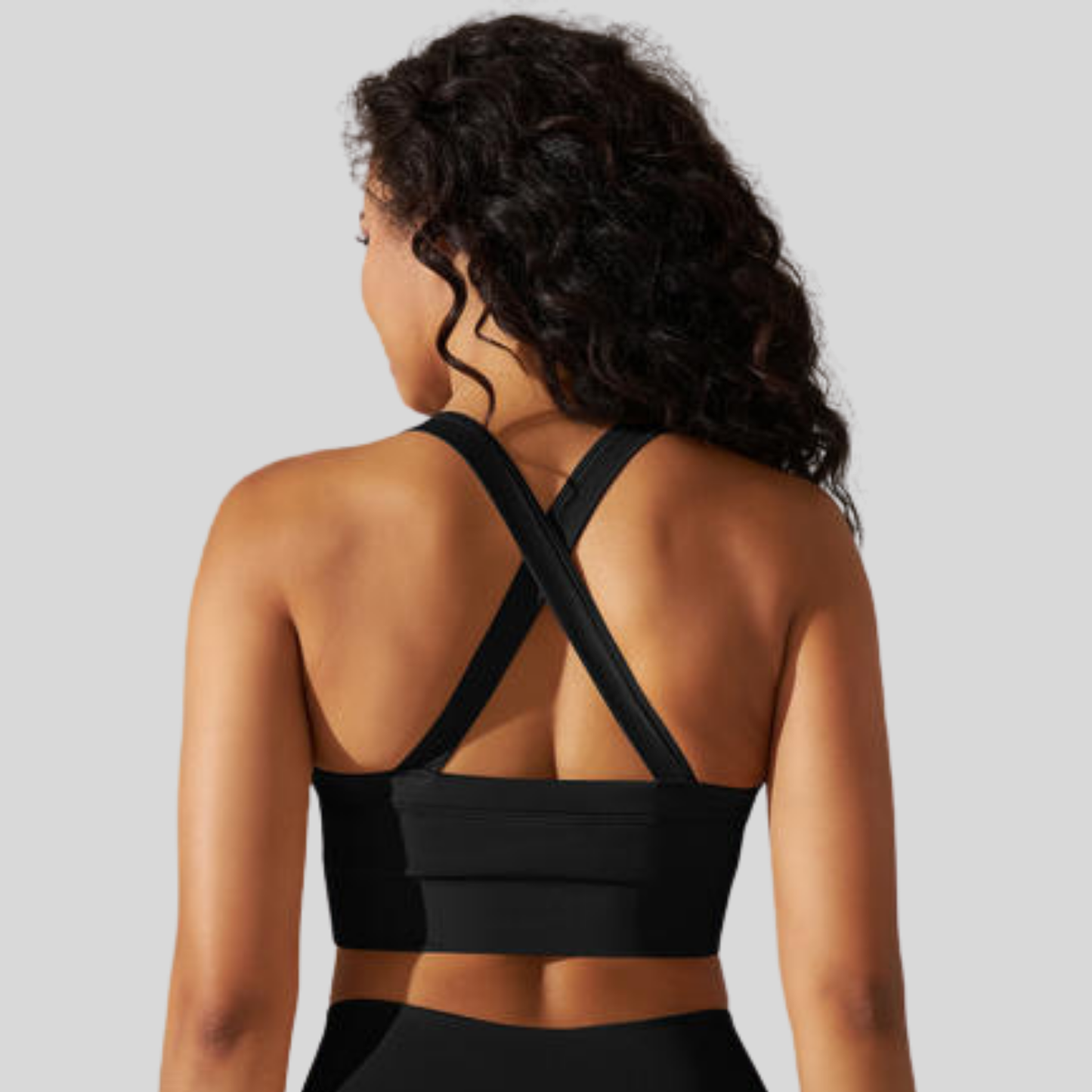 Seamless Sculpt Cross-Back Sports Bra – Ultimate Support & Style - Alzya
