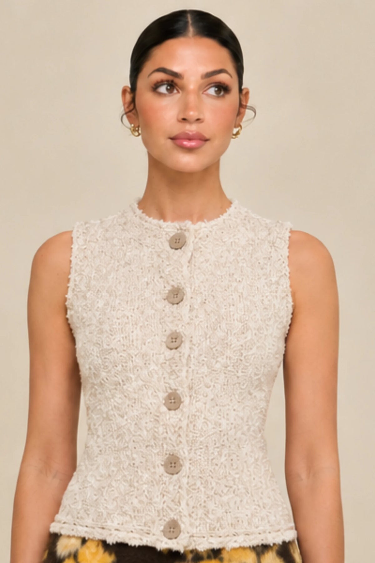 Cream Cotton-Linen Sleeveless Button-Up Cardigan