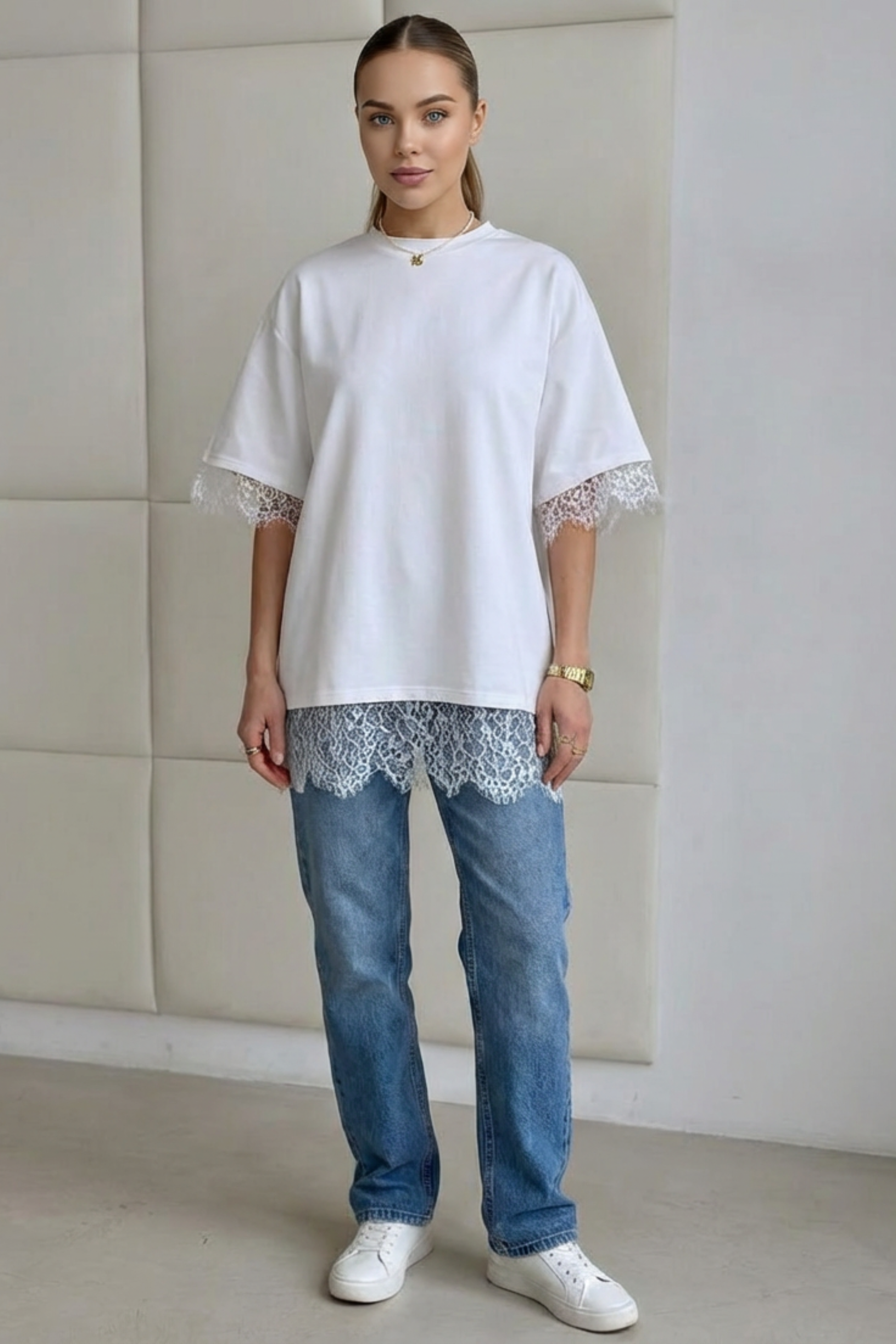 Oversized Lace Splicing Tee