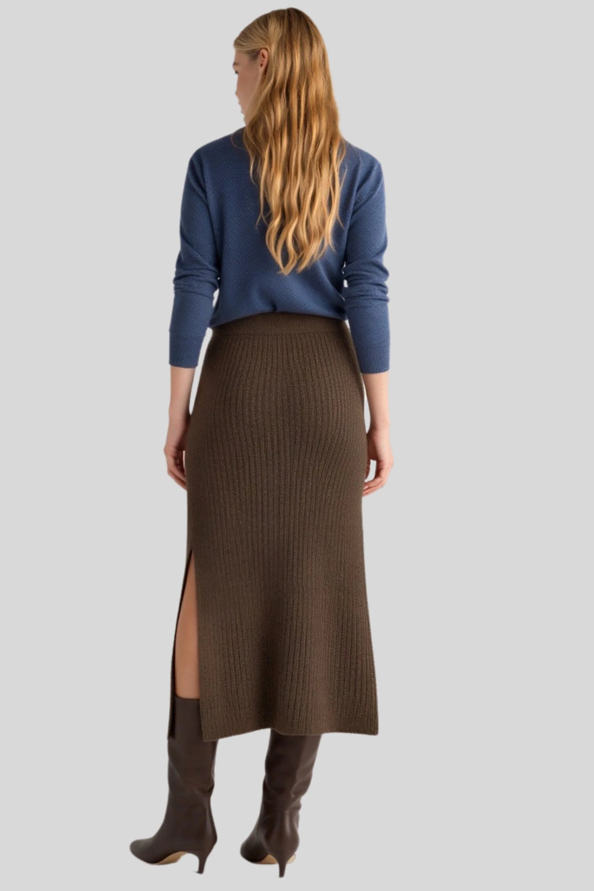 Brown Stretch Wool-Blend Ribbed Knit Midi Skirt with Side Slit