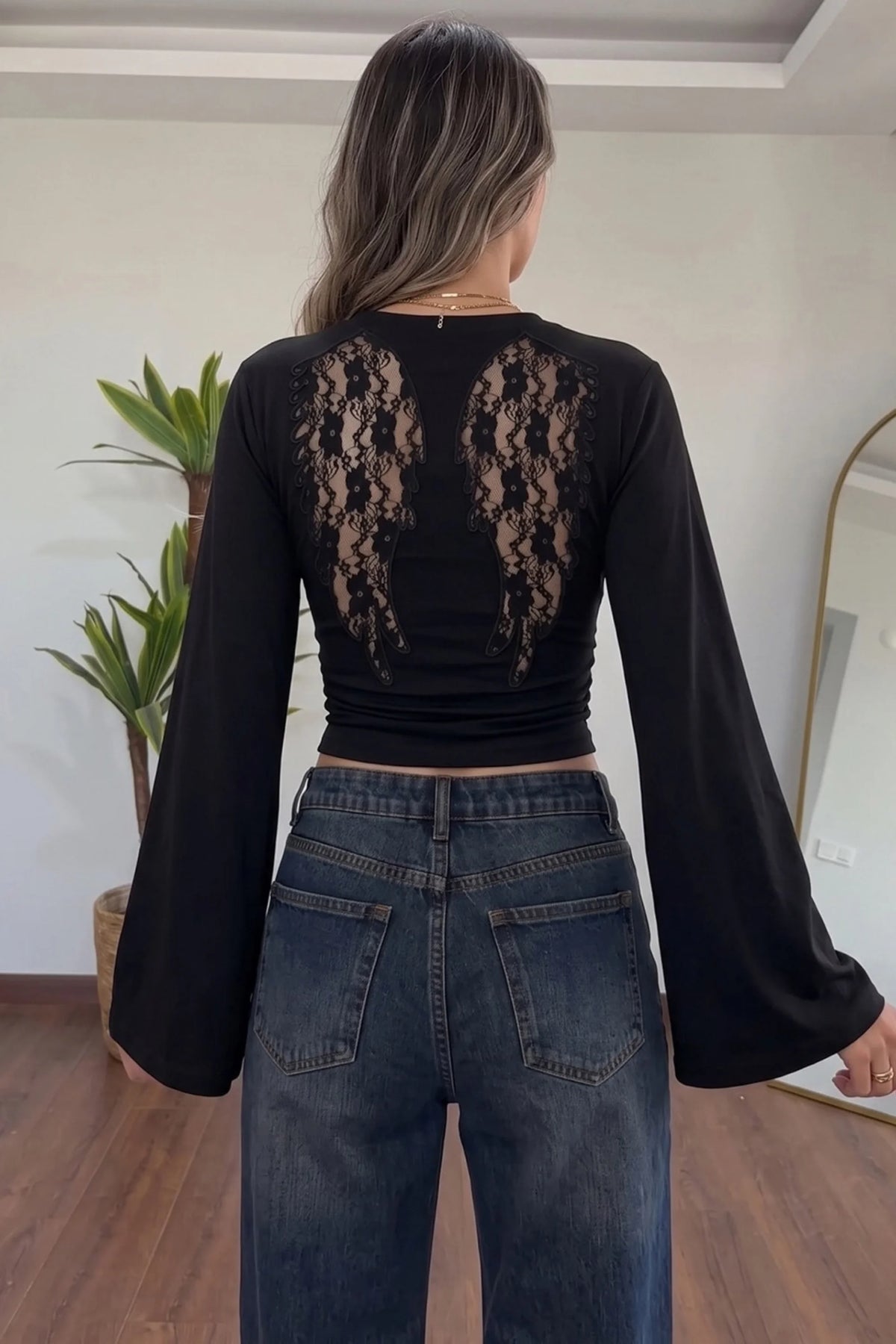 Black Long-Sleeve Lace Crop Top