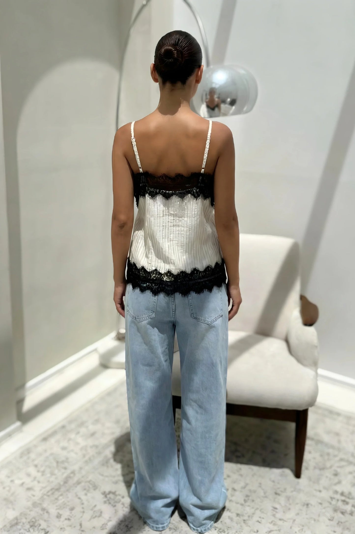 Lace contrast fitted camisole top White