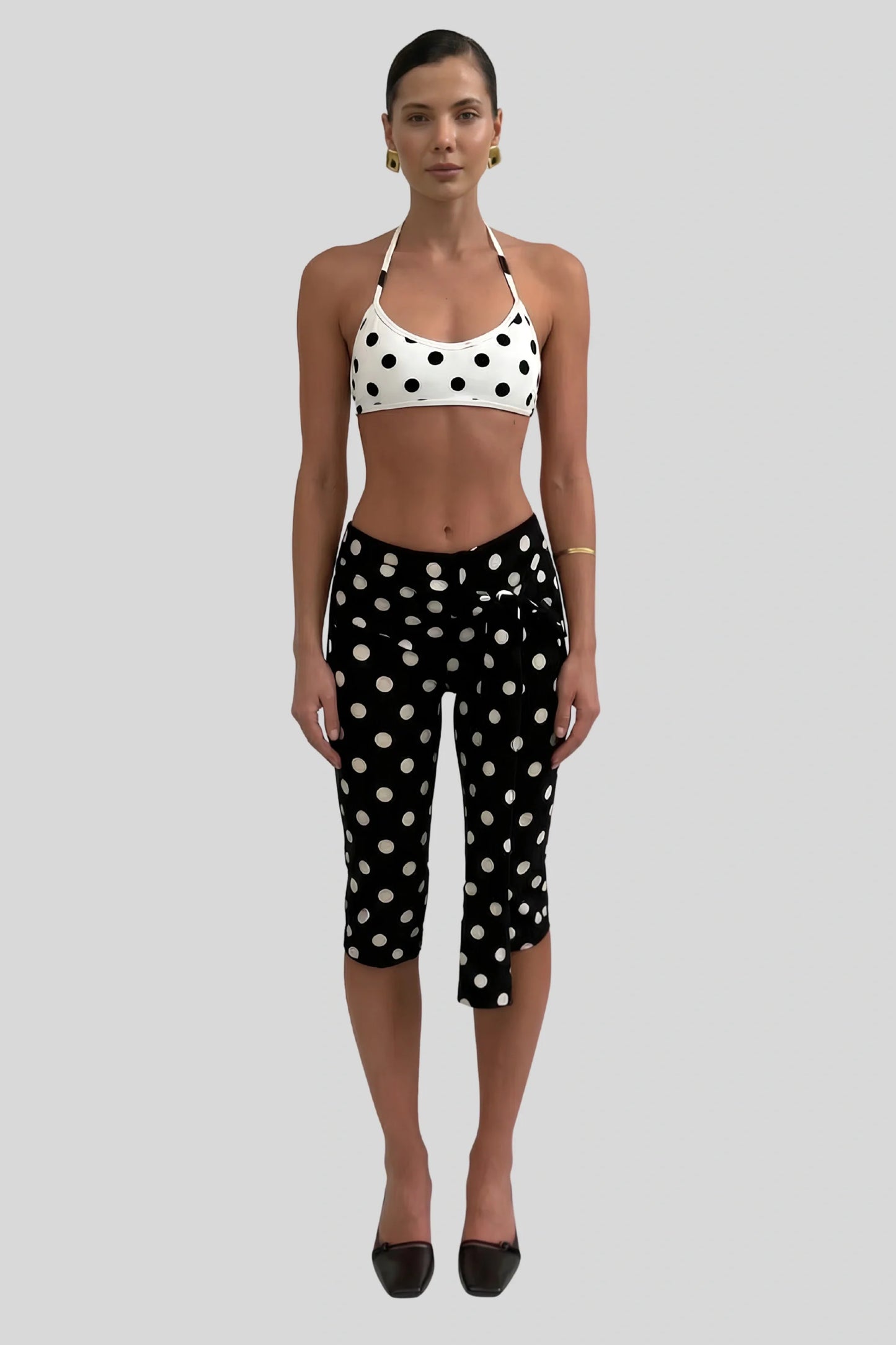 Polka Dot Capri Pants That Sculpt and Define the Leg Black