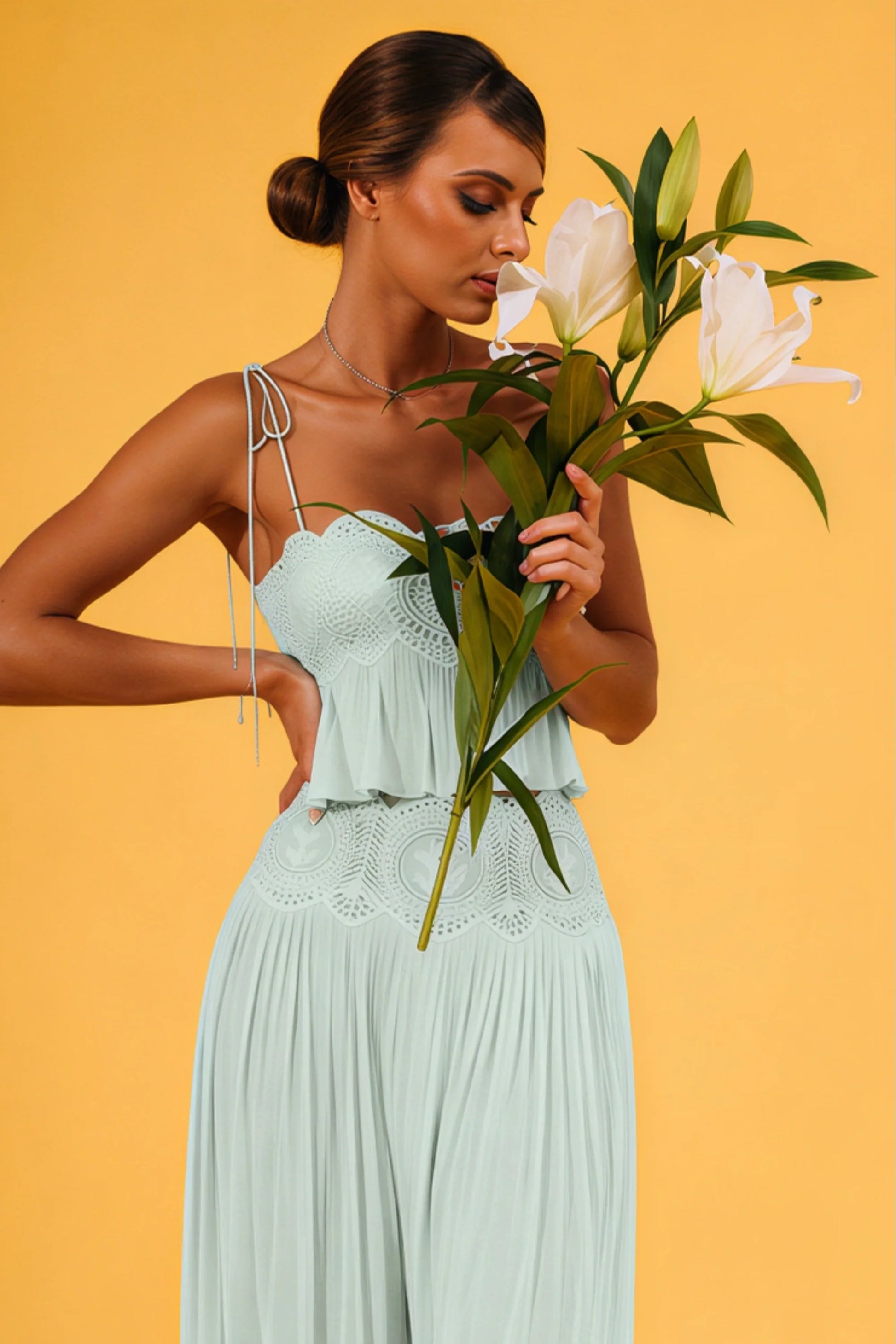 Retro Chiffon Pleated Pants Set with Lace Details green