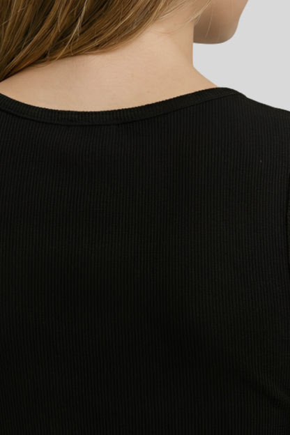 Alzya Sleeveless Ruched V-Neck Top_black