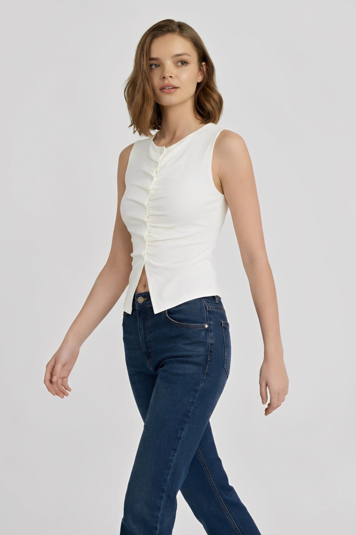 Alzya Sleeveless Ruched V-Neck Top_white