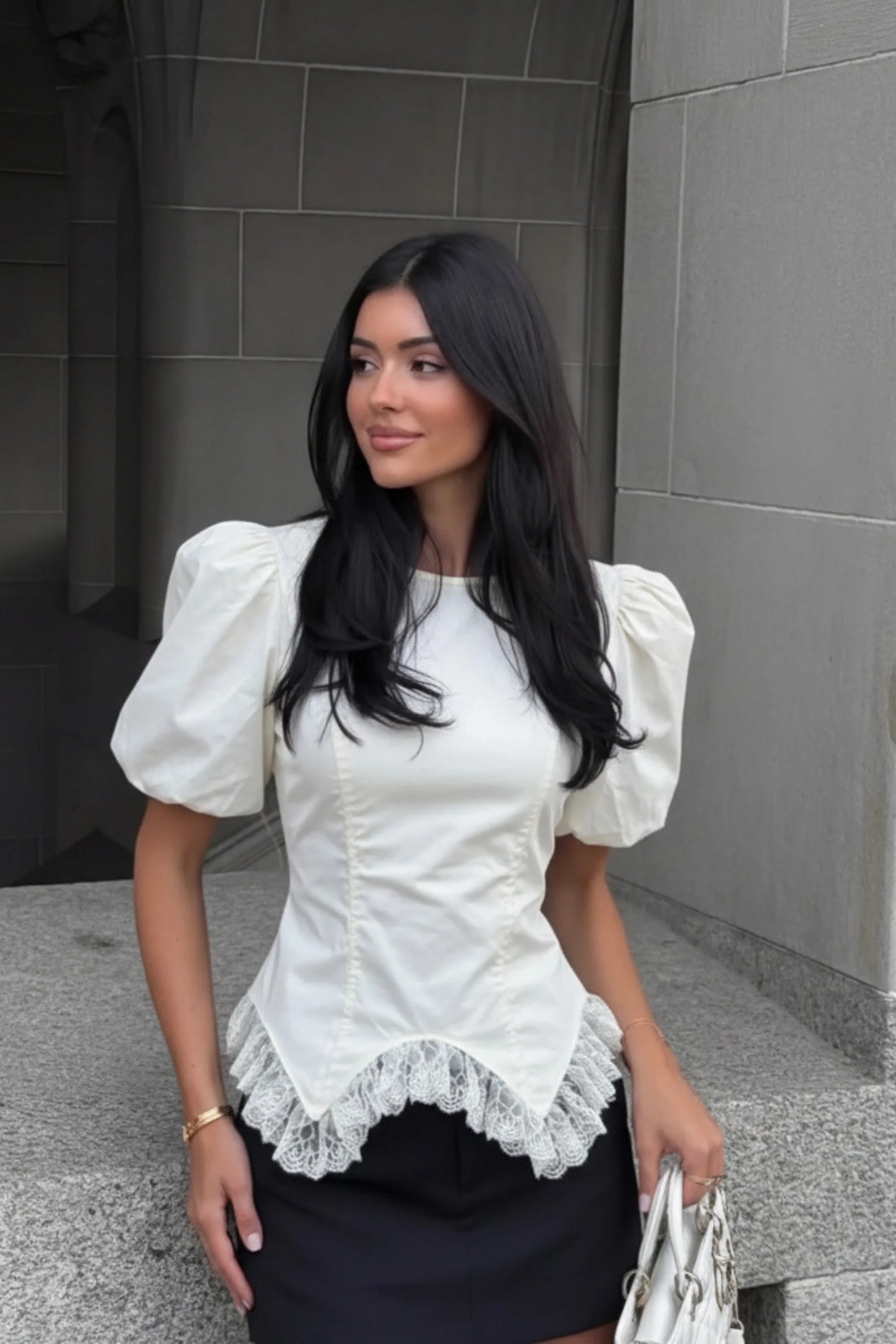 Cotton Puff-Sleeve Lace-Hem Crop Blouse – Alzya