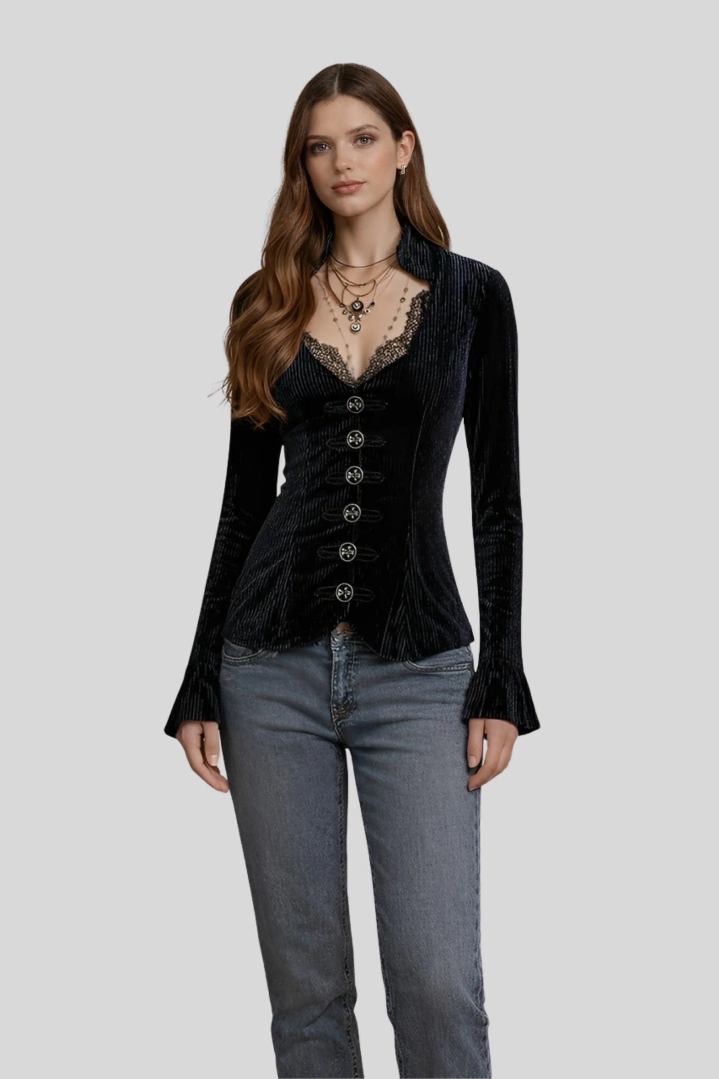 The Elegant Blouse That Adds a Refined Finish_Black