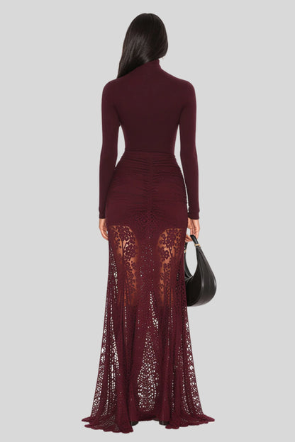 Long-sleeved patchwork dress with an open back, fitted cut, for women