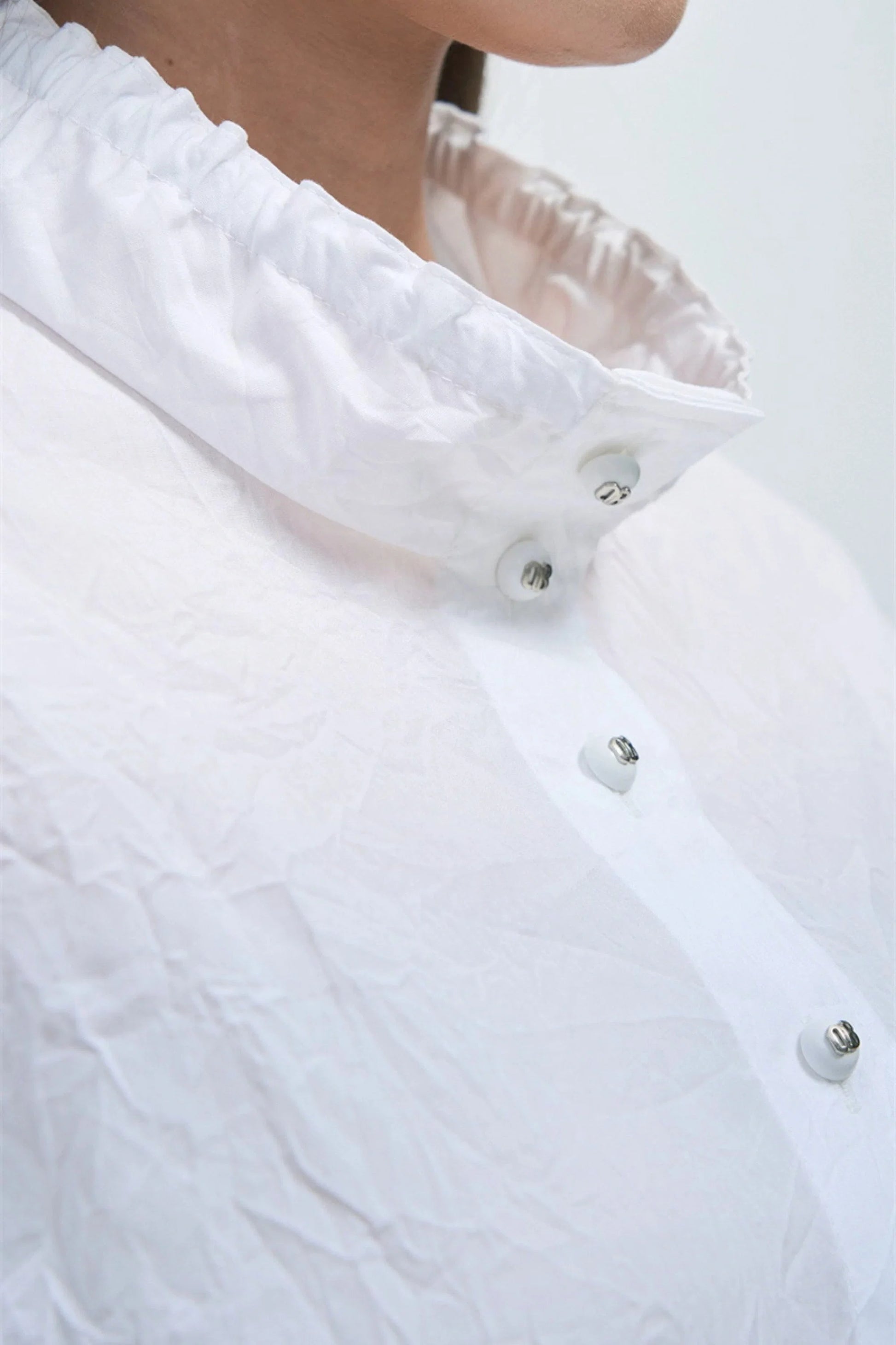 Crinkled Texture Puff Sleeve Blouse – White White