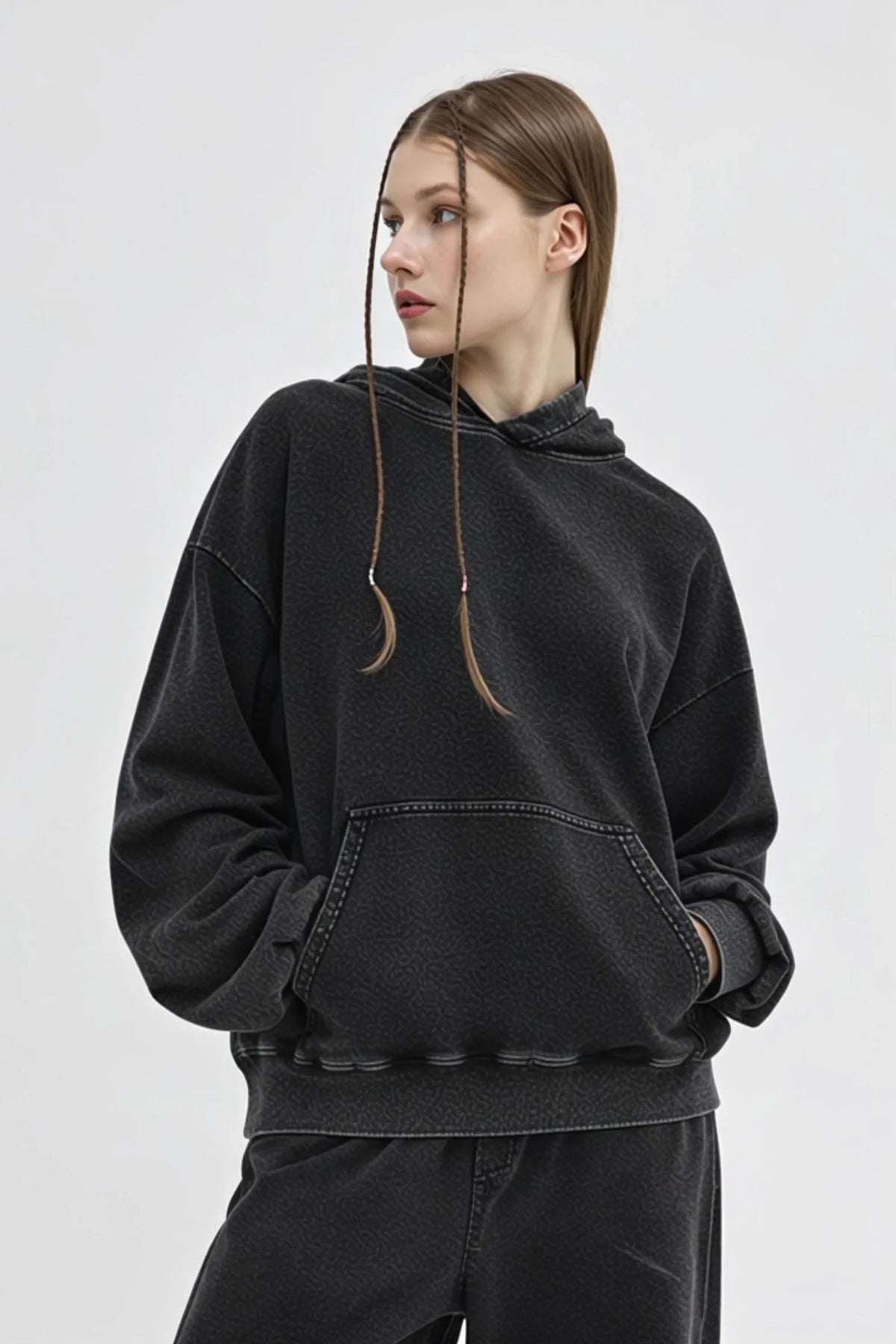 Oversized Hooded Sweatshirt – Black Black