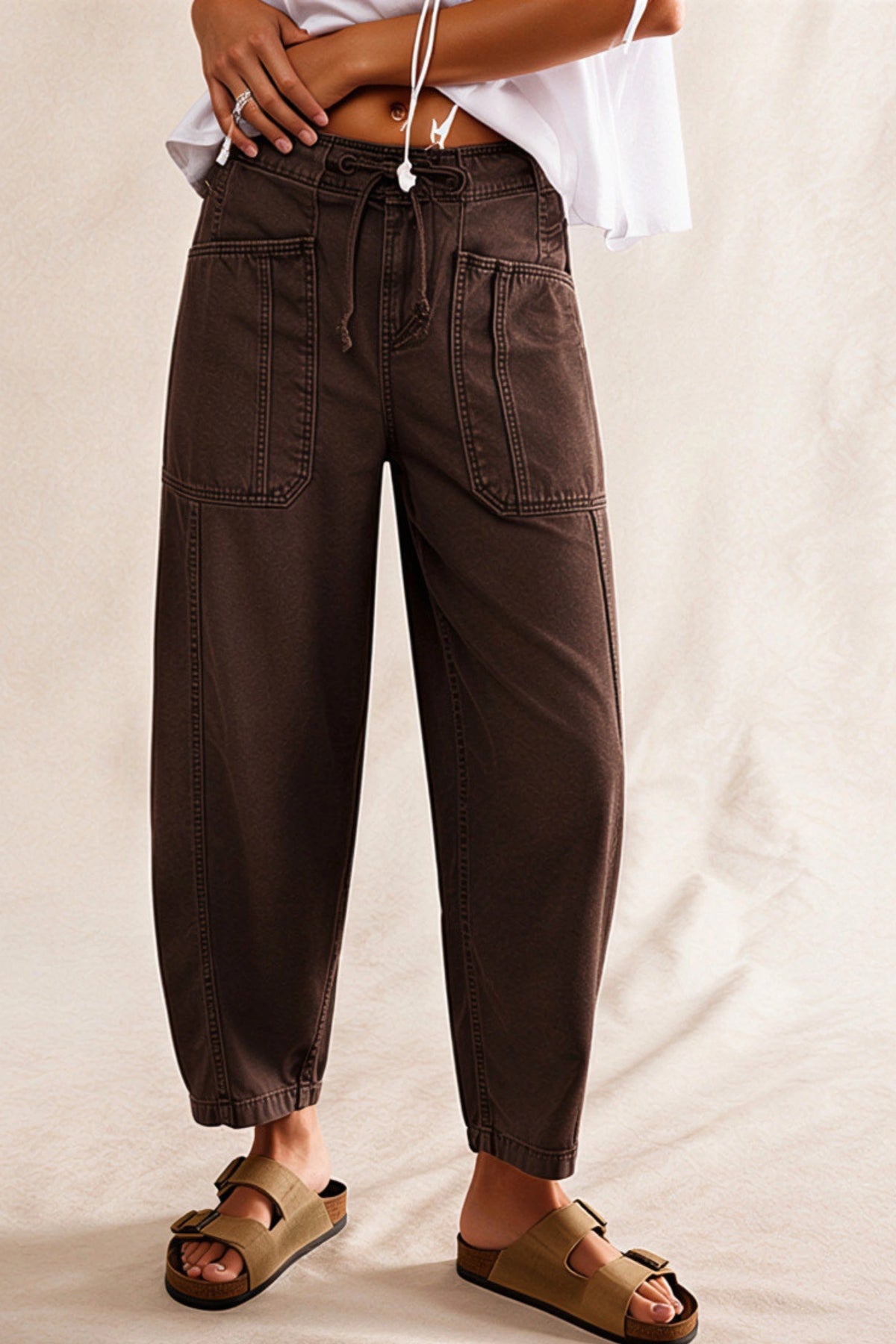 Relaxed_Low-Rise_Wide-Leg_Denim_Jeans_Alzya_Lyzia_Brown
