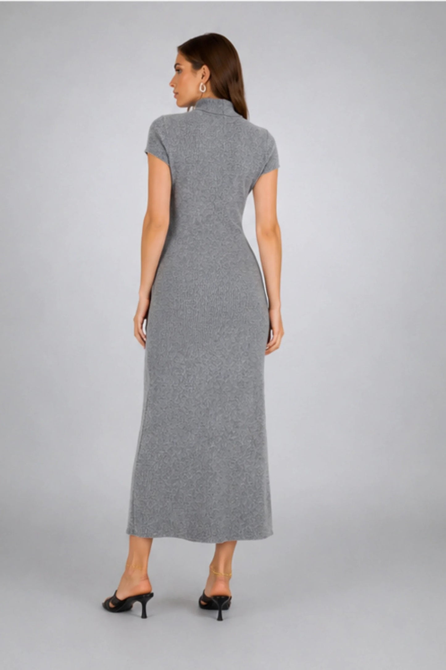Short Sleeve Turtleneck Midi Knit Dress – Gray Gray