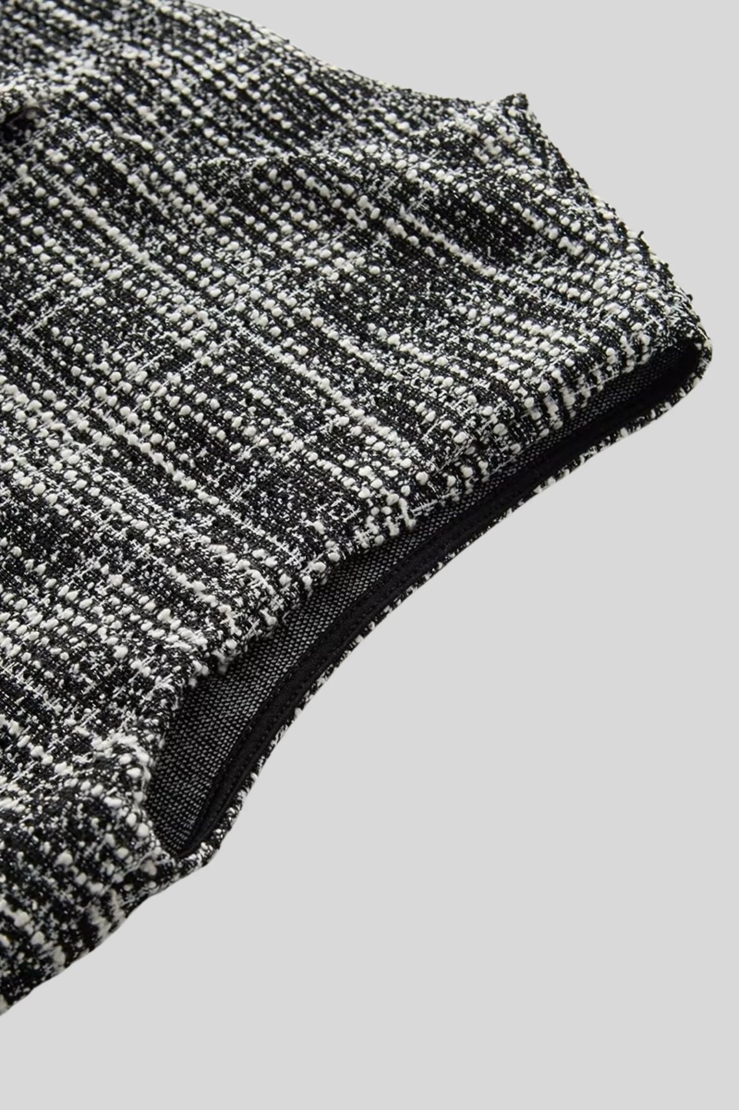 Tweed Flared Pants with Heart Buttons – Black Black