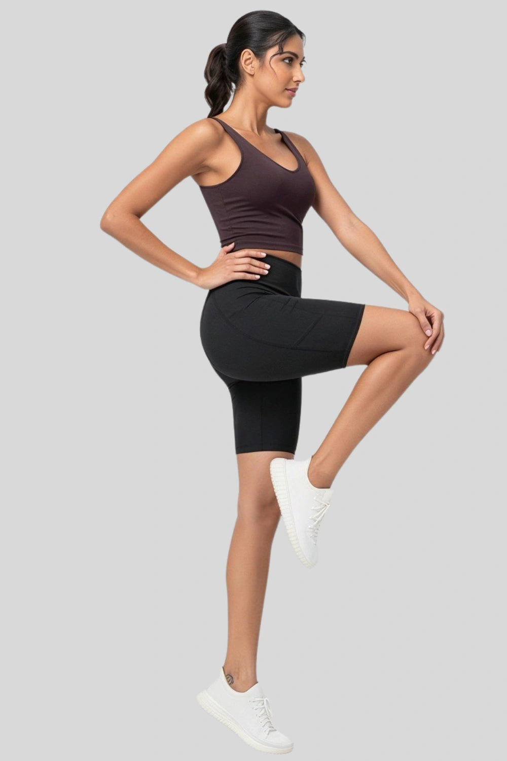high-waist biker shorts compression side-pocket workout shorts BlaCk
