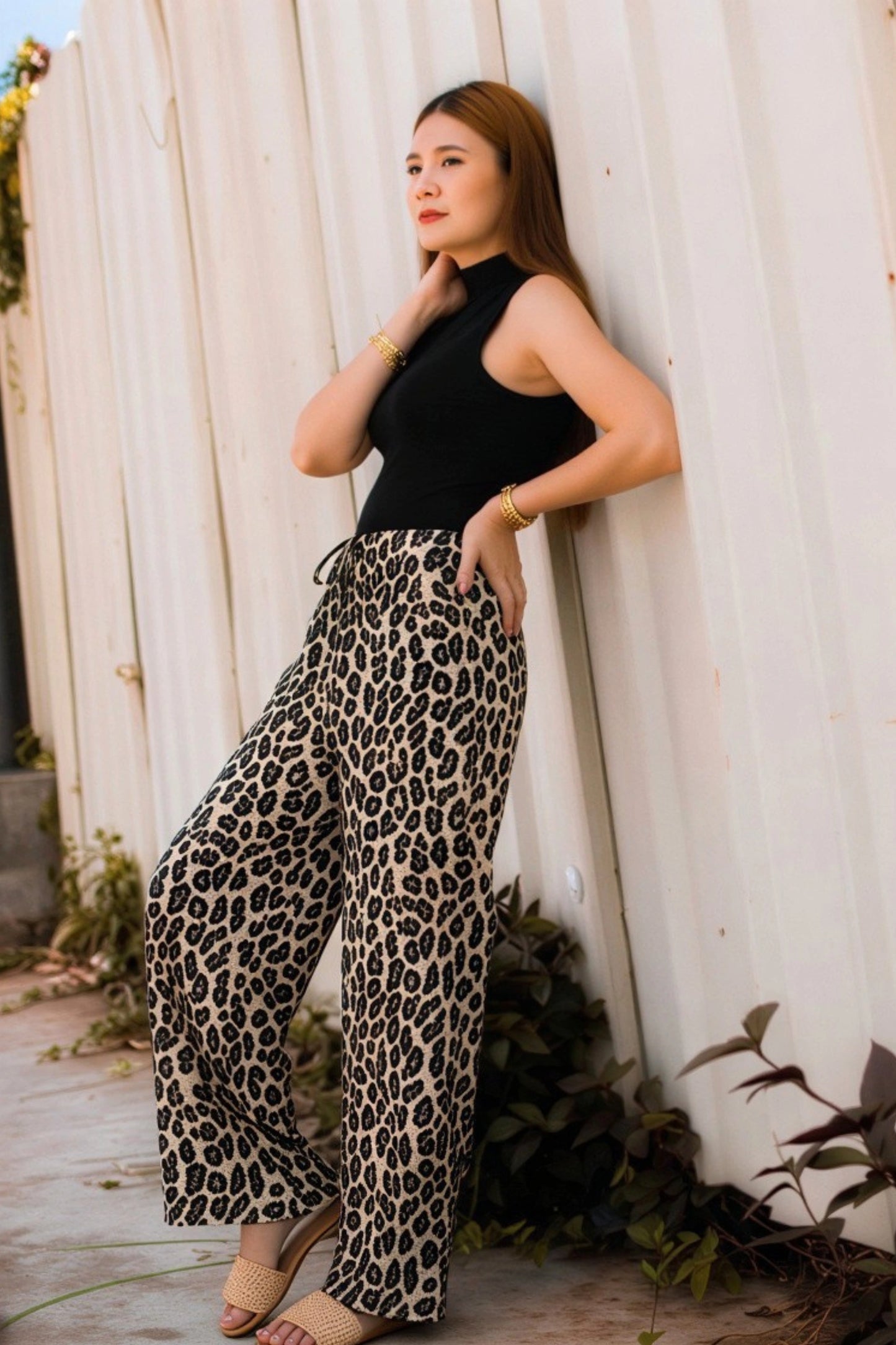 wide-leg linen-blend drawstring palazzo pants  Pattern Leopard